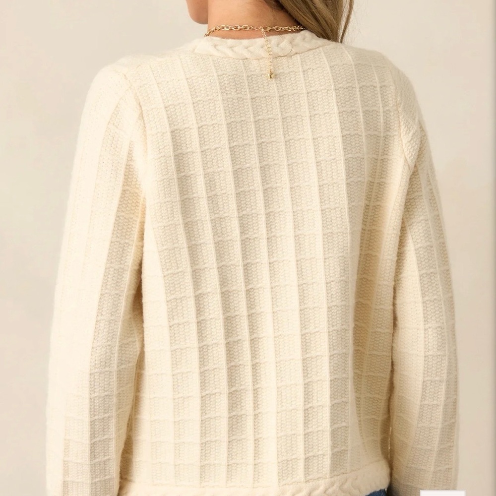 NWT Entro Structured Button Front Cardigan w/Gold Buttons. Classic! Size L - Picture 2 of 11